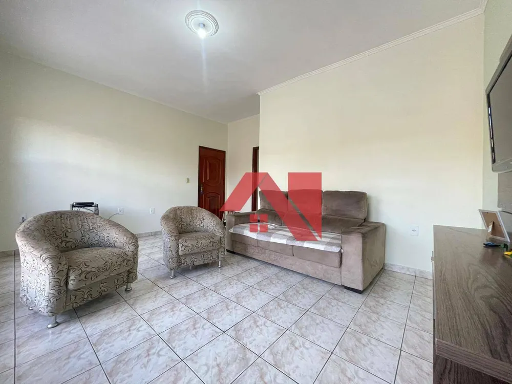 Casa, 4 quartos, 200 m² - Foto 2
