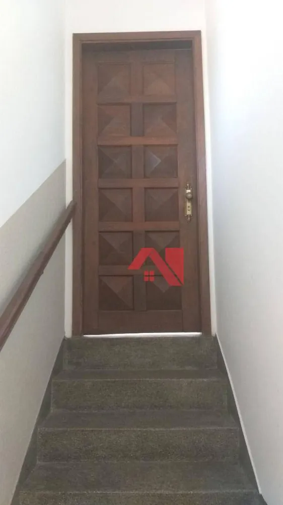 Casa, 3 quartos, 240 m² - Foto 9