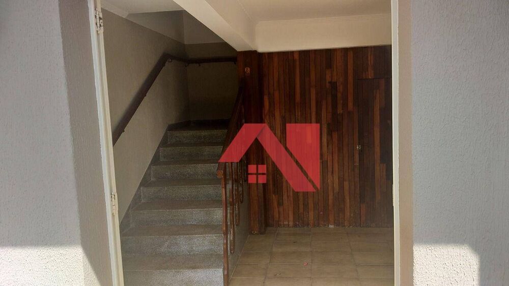 Casa, 3 quartos, 240 m² - Foto 2