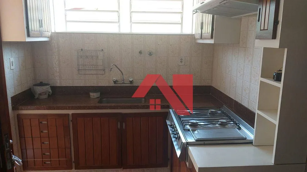 Casa, 3 quartos, 240 m² - Foto 11