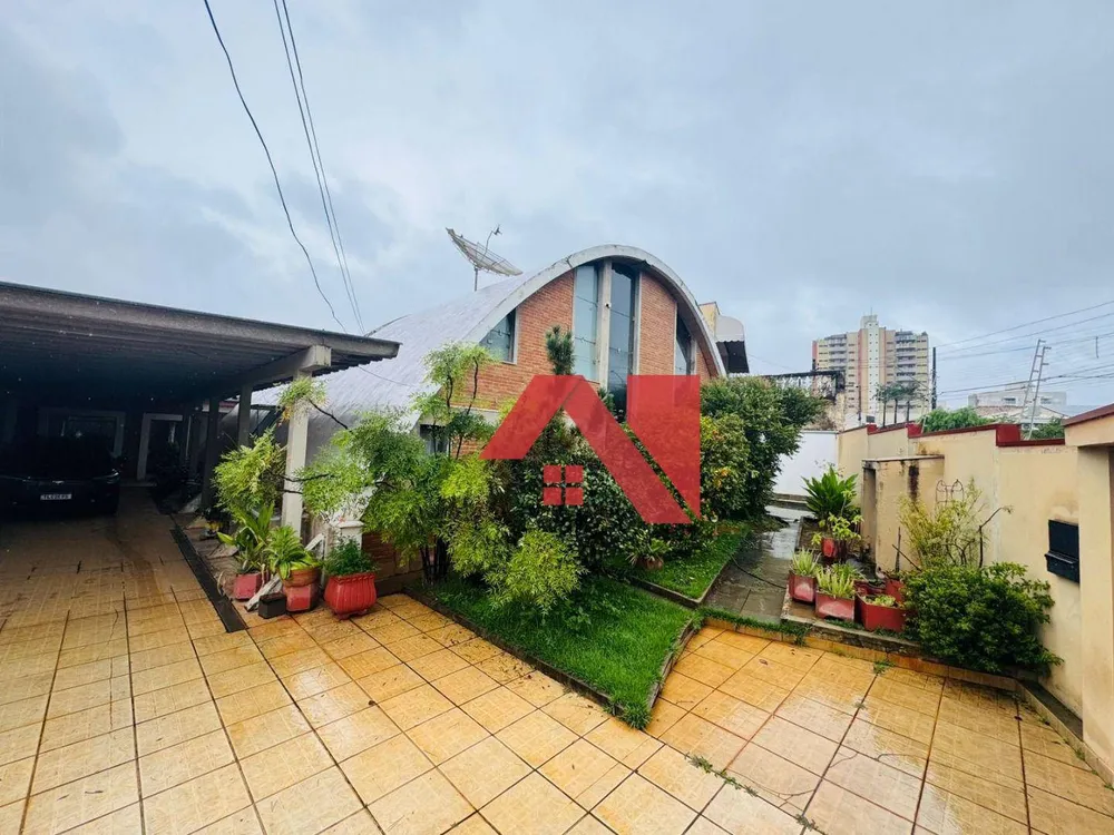 Casa, 4 quartos, 500 m² - Foto 1