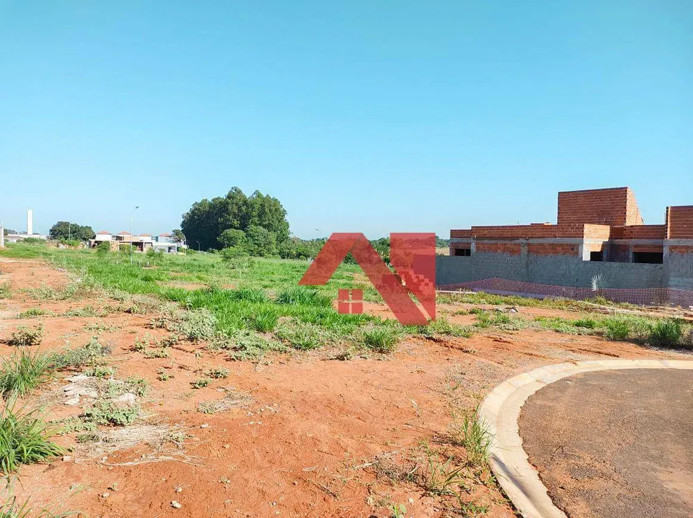 Loteamento e Condomínio, 303 m² - Foto 2