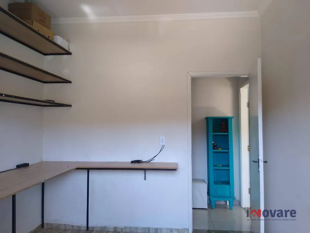 Chácara, 3 quartos, 687 m² - Foto 9