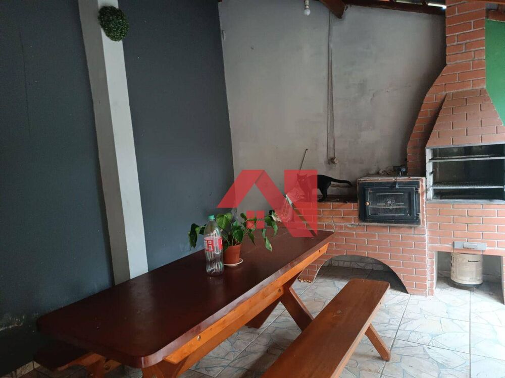 Casa, 3 quartos, 180 m² - Foto 2