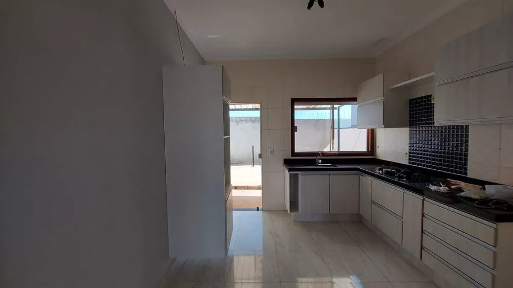 Casa de Condomínio à venda com 2 quartos, 66m² - Foto 3