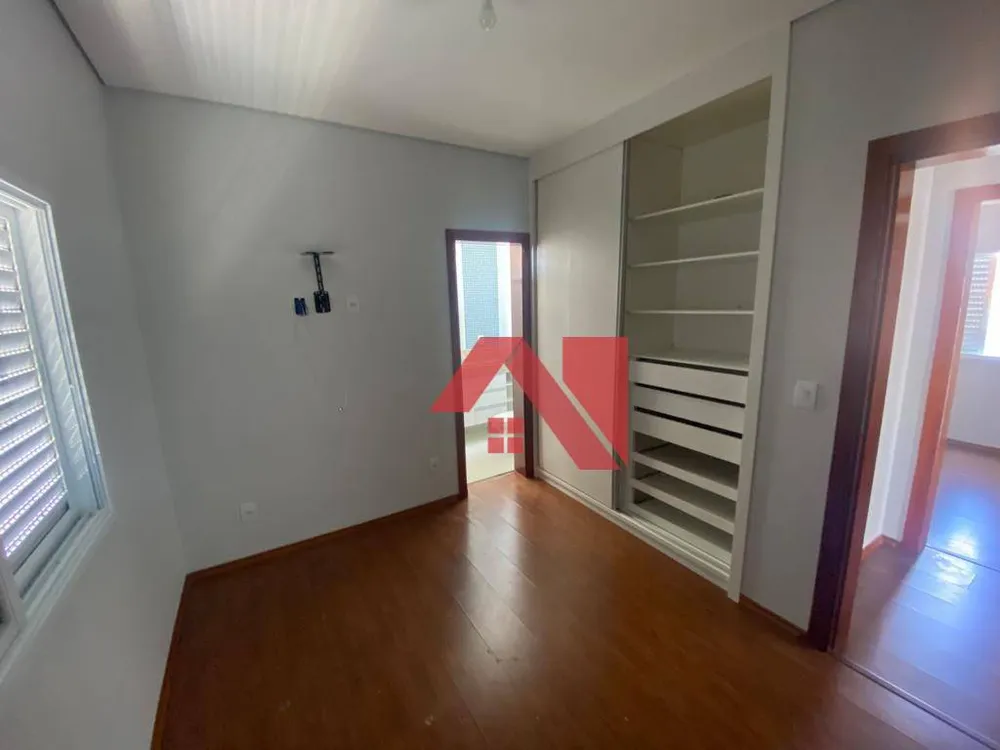 Sobrado, 3 quartos, 200 m² - Foto 3