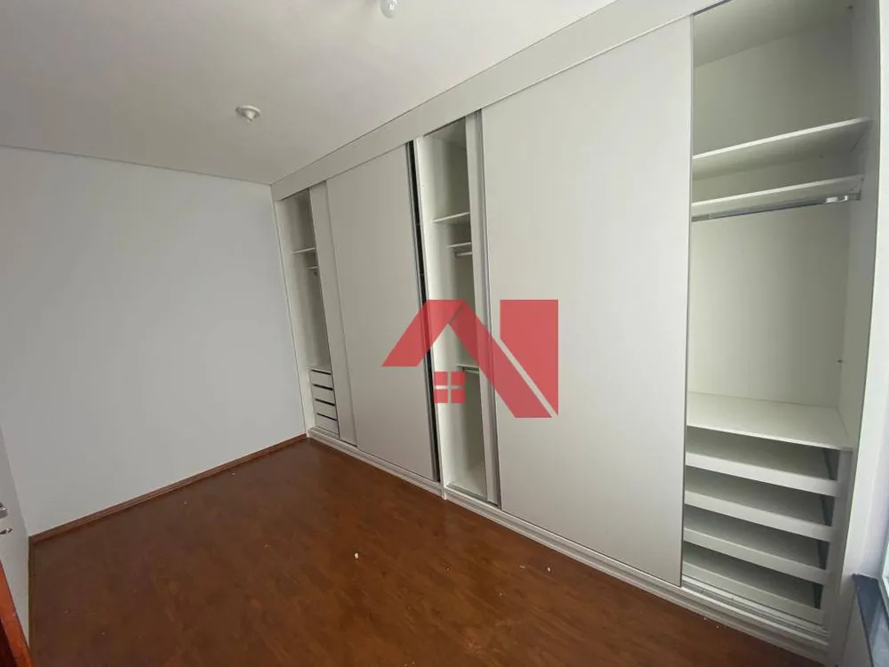 Sobrado, 3 quartos, 200 m² - Foto 2