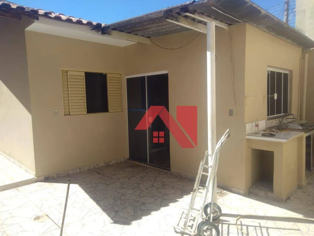Casa, 3 quartos, 230 m² - Foto 3