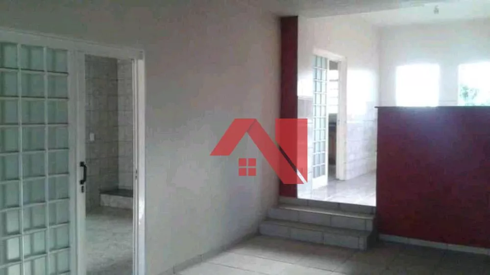 Sobrado à venda com 5 quartos, 330m² - Foto 4