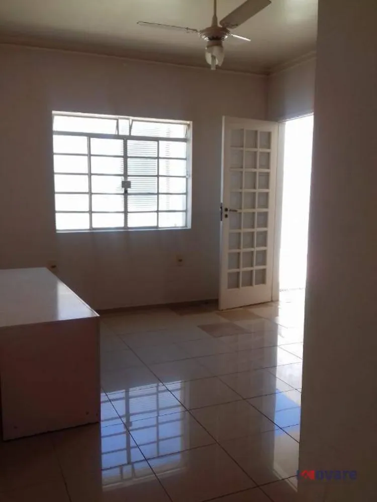 Casa, 2 quartos, 270 m² - Foto 4