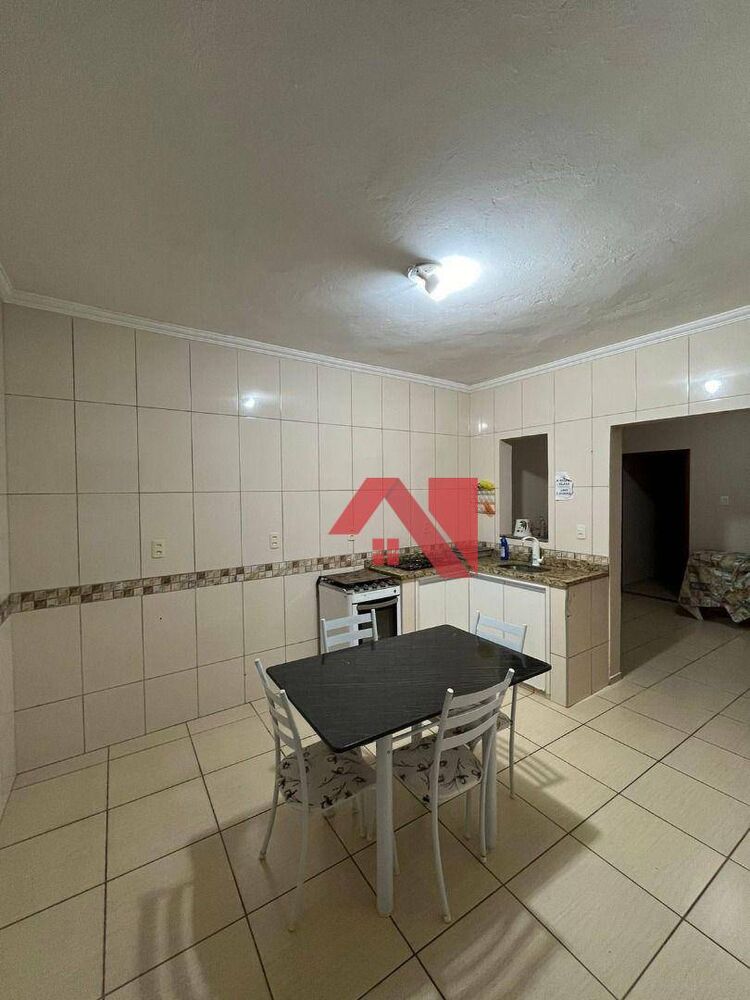 Casa, 4 quartos, 270 m² - Foto 8