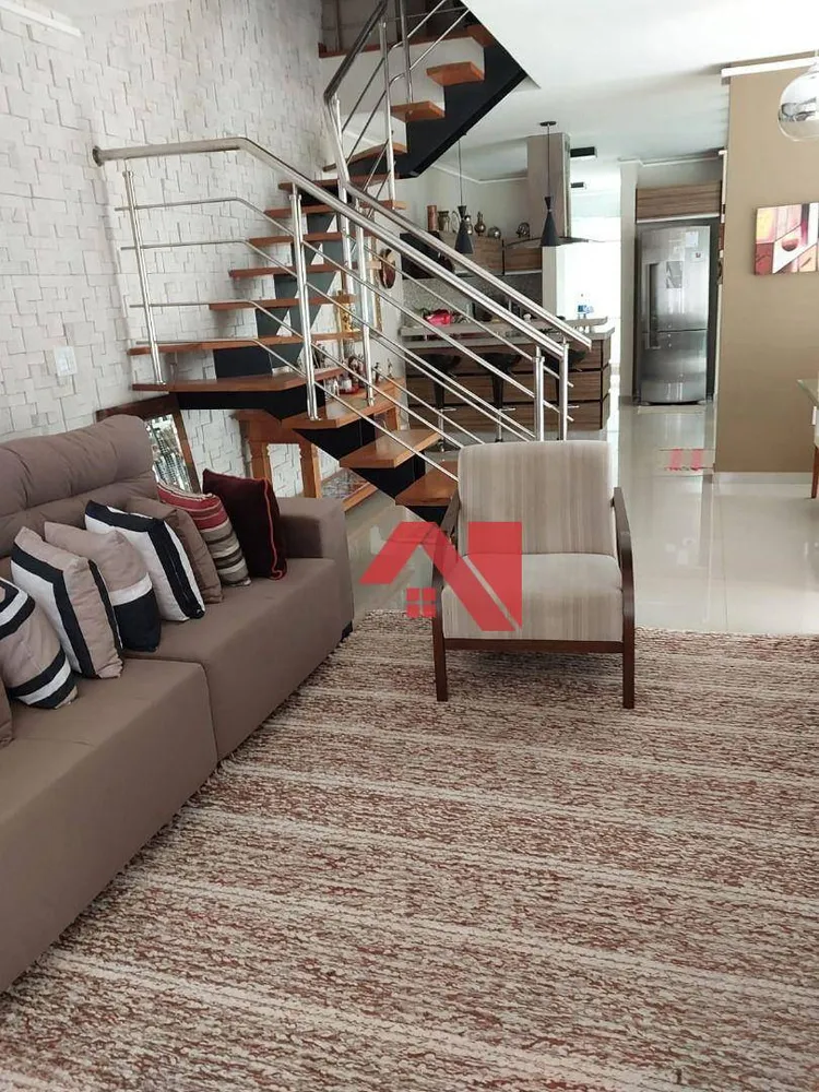 Sobrado, 3 quartos, 210 m² - Foto 8