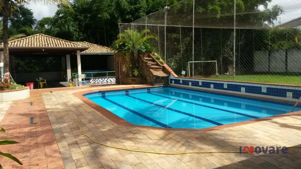 Chácara, 3 quartos, 1250 m² - Foto 1