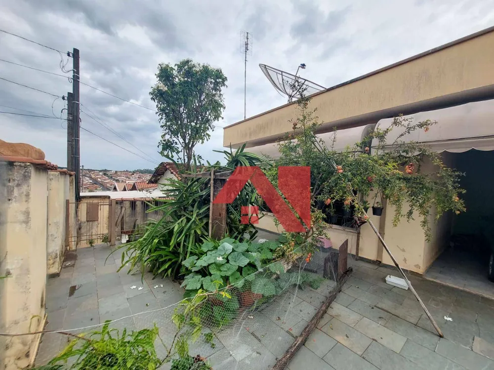 Casa, 4 quartos, 153 m² - Foto 2