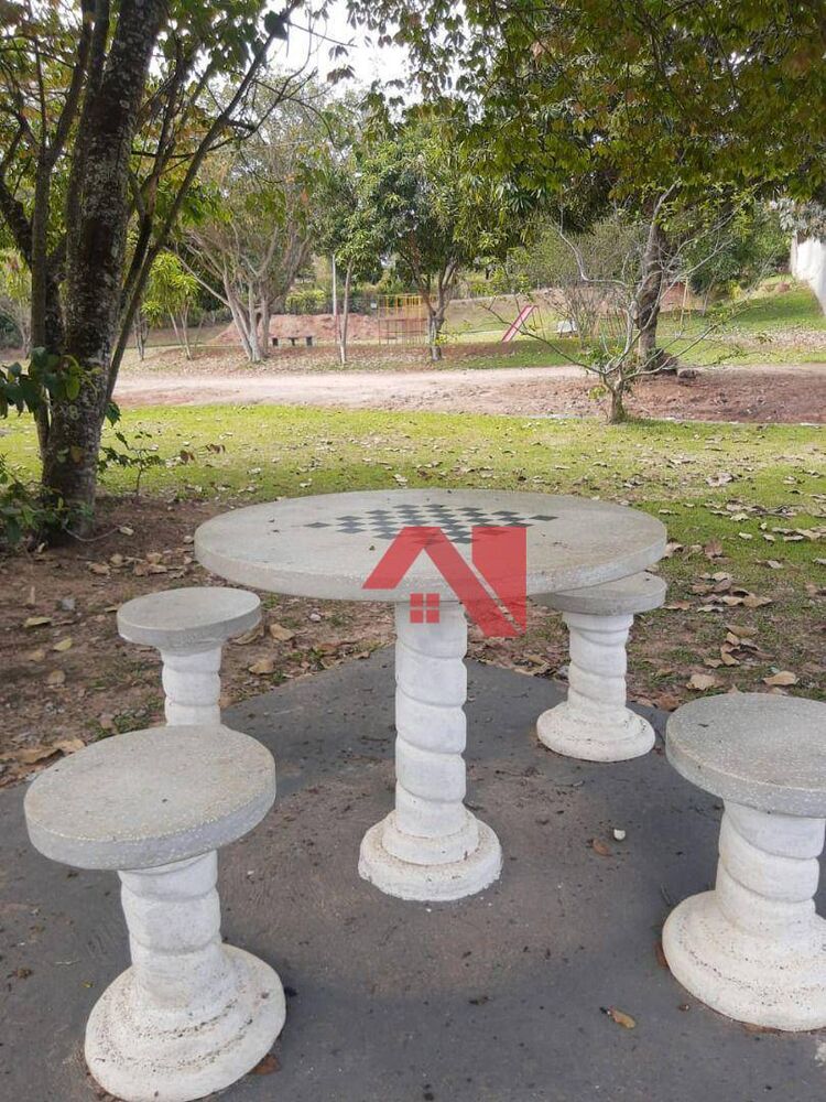 Chácara à venda com 3 quartos, 450m² - Foto 2