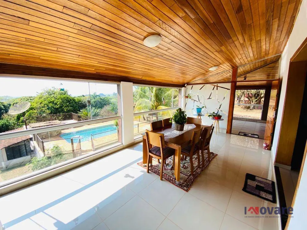 Chácara, 4 quartos, 2370 m² - Foto 2