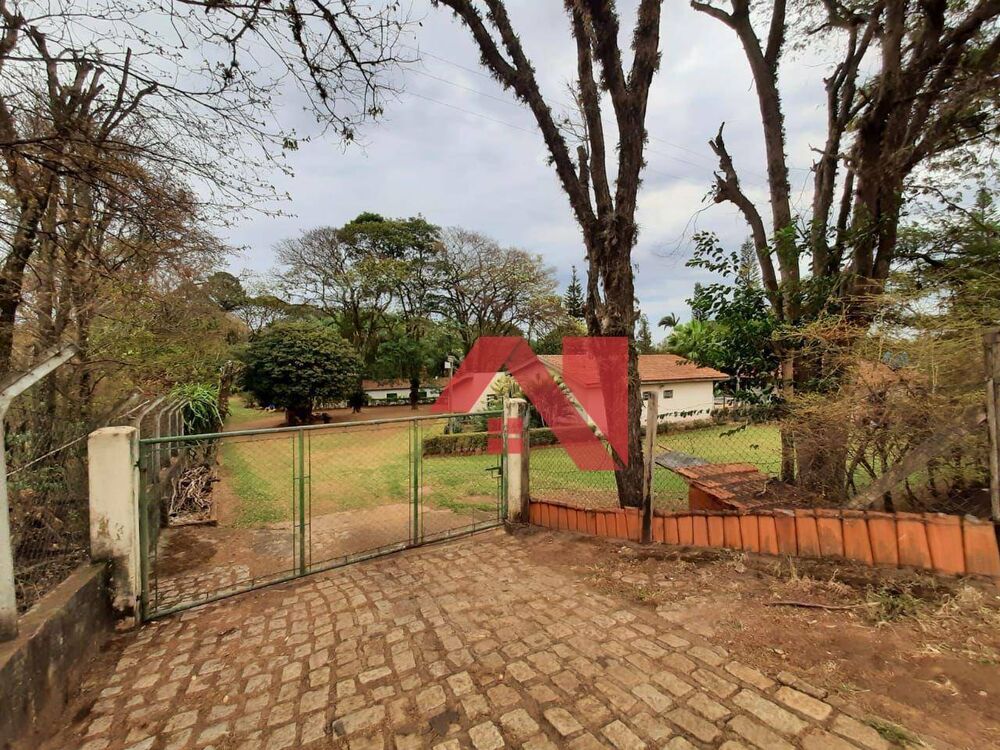 Chácara à venda com 2 quartos, 400m² - Foto 13