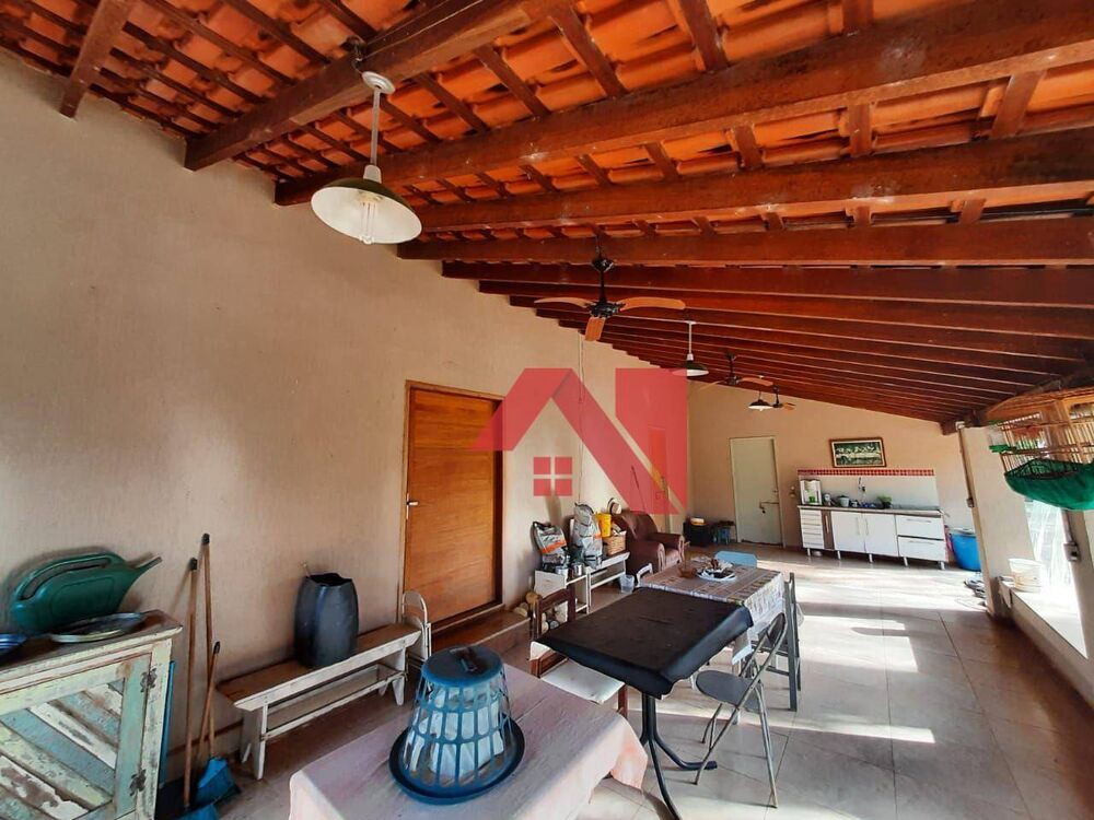 Chácara à venda com 2 quartos, 400m² - Foto 7