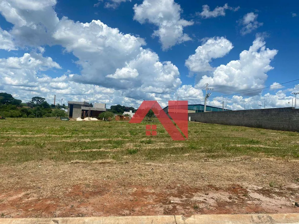 Loteamento e Condomínio, 300 m² - Foto 1