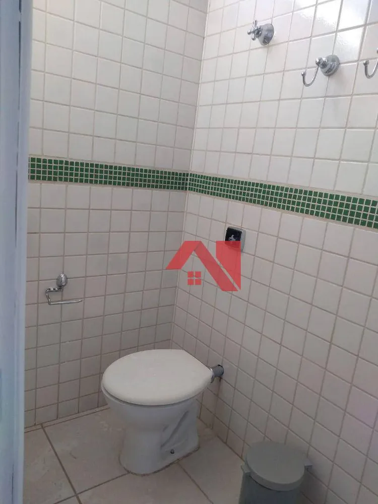 Sobrado, 6 quartos, 305 m² - Foto 1