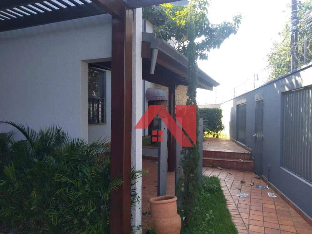 Sobrado, 6 quartos, 305 m² - Foto 2