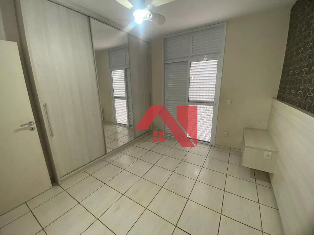 Sobrado à venda com 3 quartos, 200m² - Foto 4