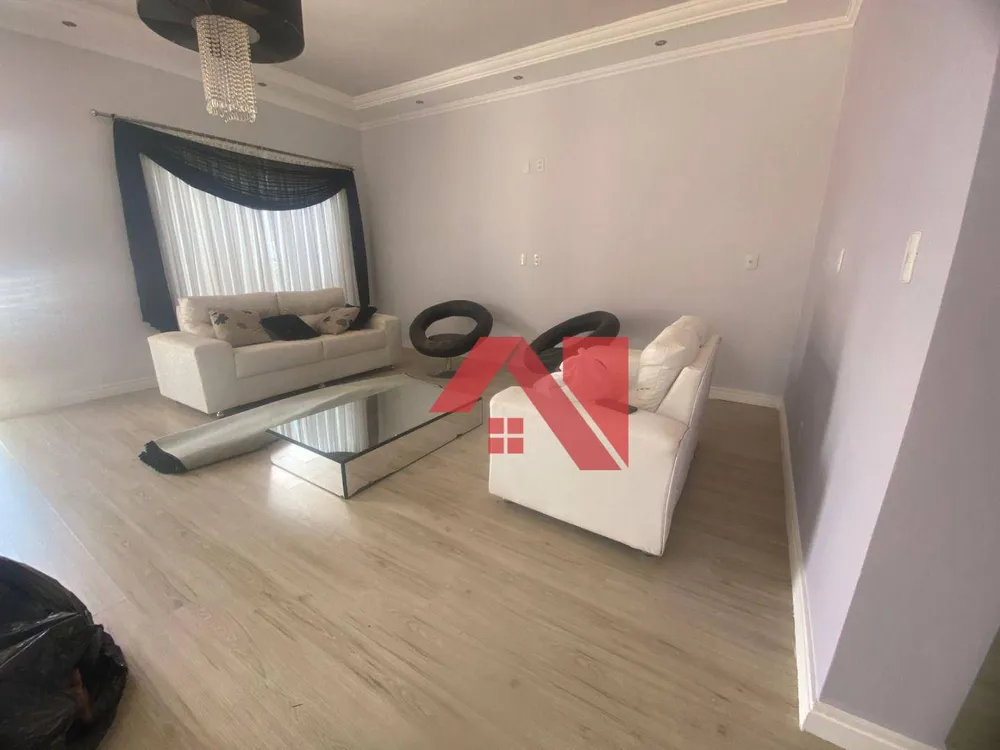 Sobrado, 3 quartos, 234 m² - Foto 1