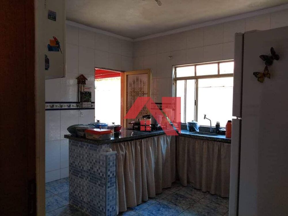 Casa, 3 quartos, 200 m² - Foto 4