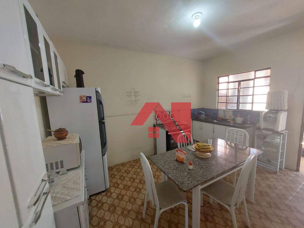 Casa, 4 quartos, 130 m² - Foto 3