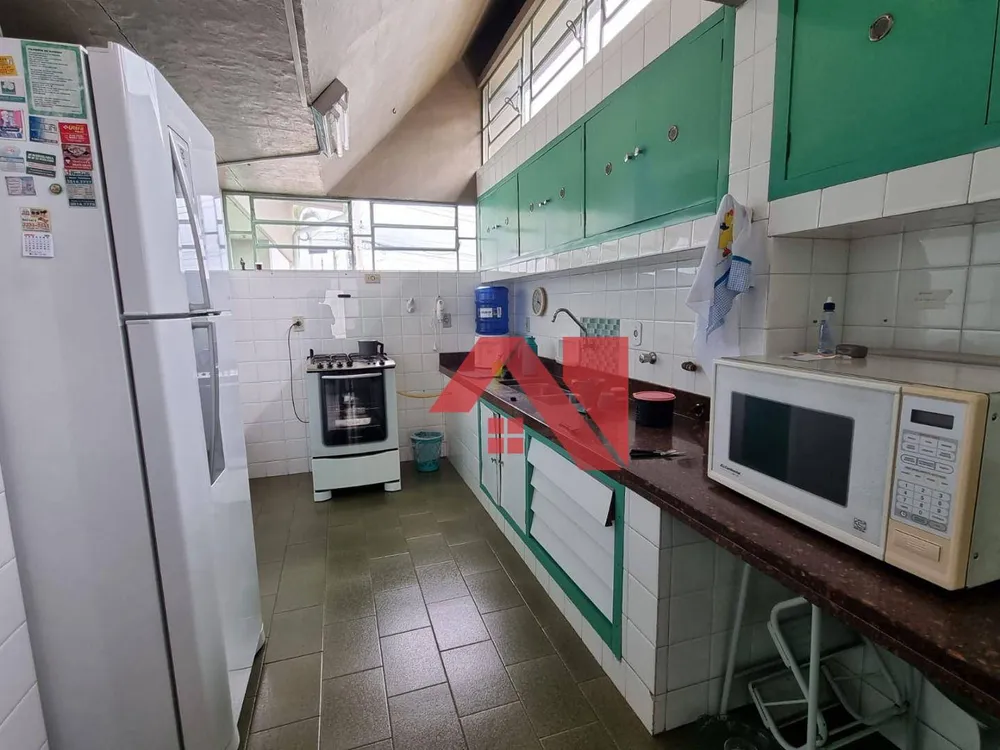 Casa, 3 quartos, 220 m² - Foto 1
