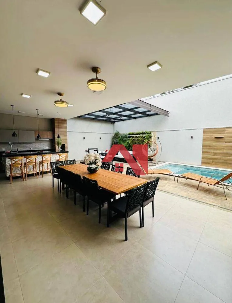 Casa, 3 quartos, 250 m² - Foto 1