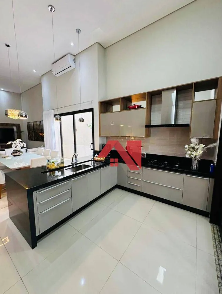 Casa, 3 quartos, 250 m² - Foto 4