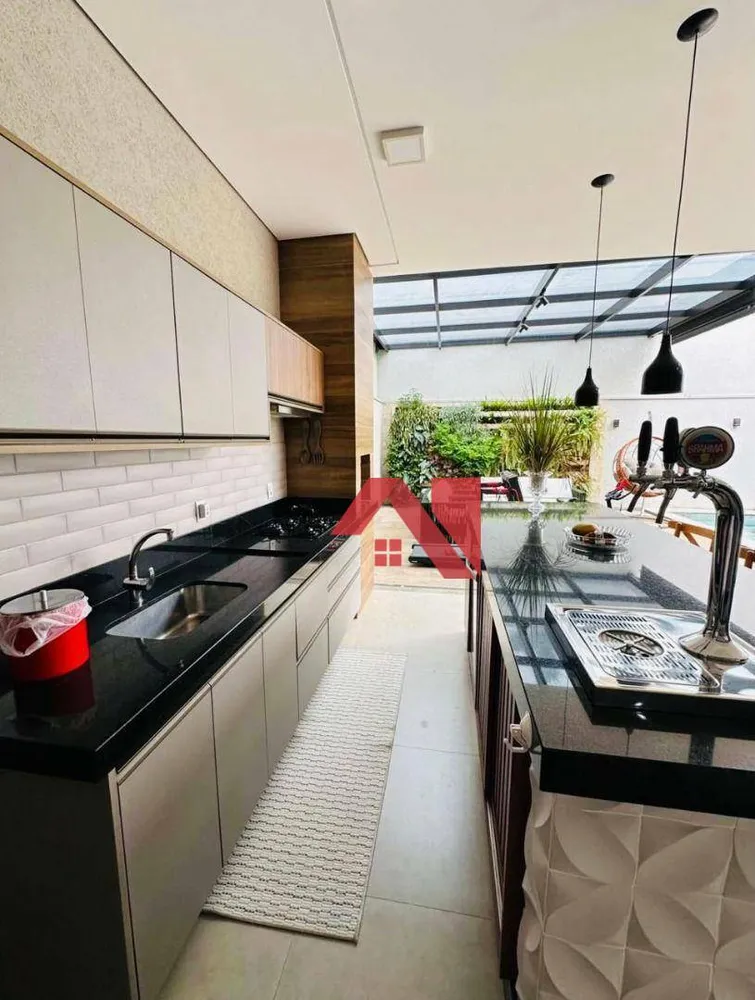 Casa, 3 quartos, 250 m² - Foto 6