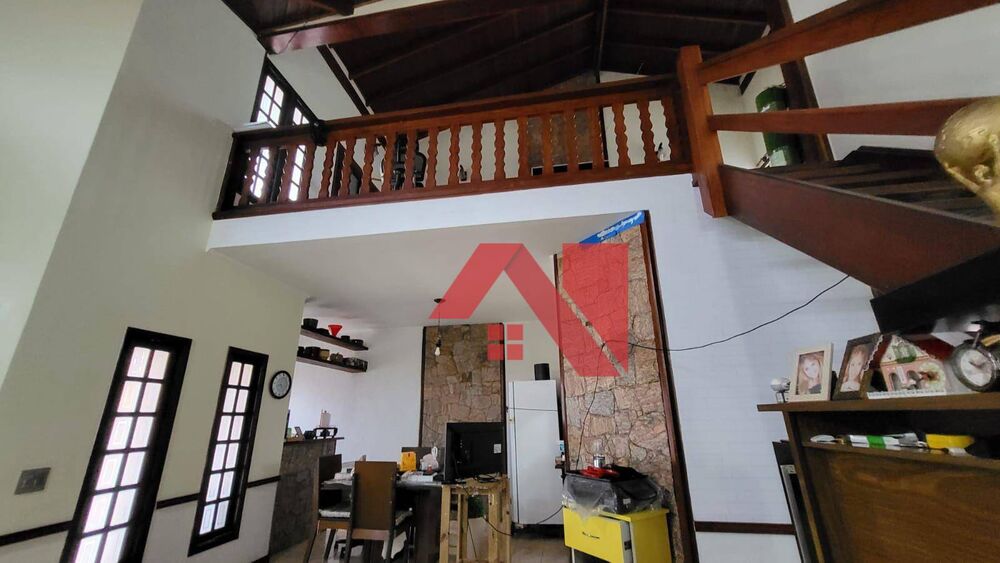 Casa, 3 quartos, 208 m² - Foto 4