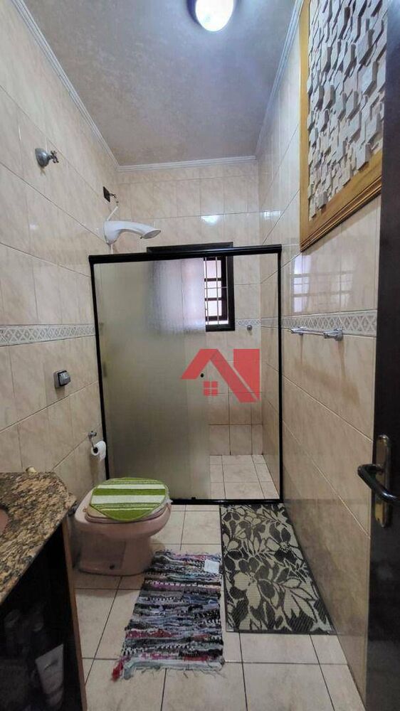 Casa, 3 quartos, 208 m² - Foto 3