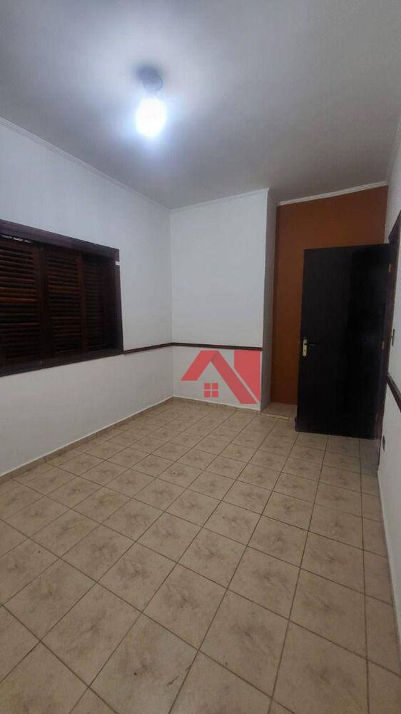 Casa, 3 quartos, 208 m² - Foto 6