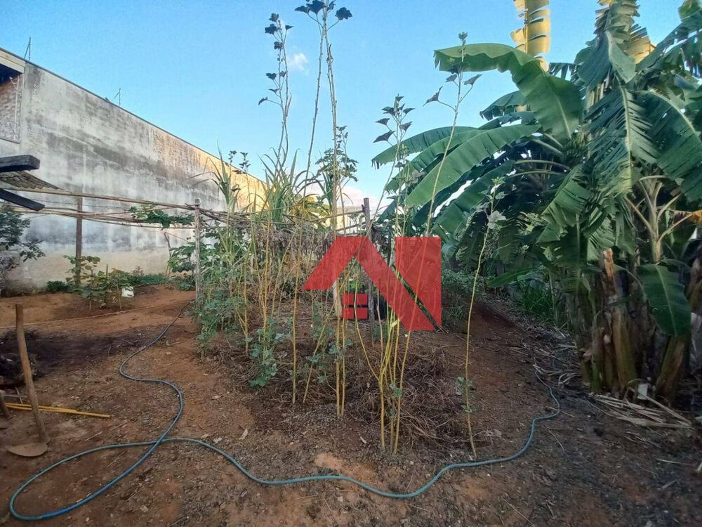 Terreno, 246 m² - Foto 1