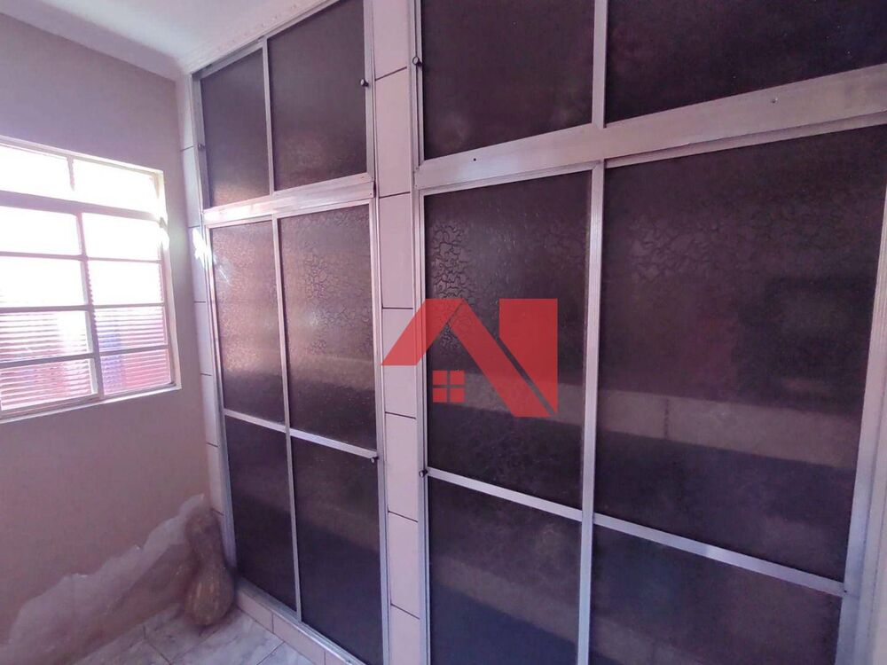 Casa, 2 quartos, 250 m² - Foto 8