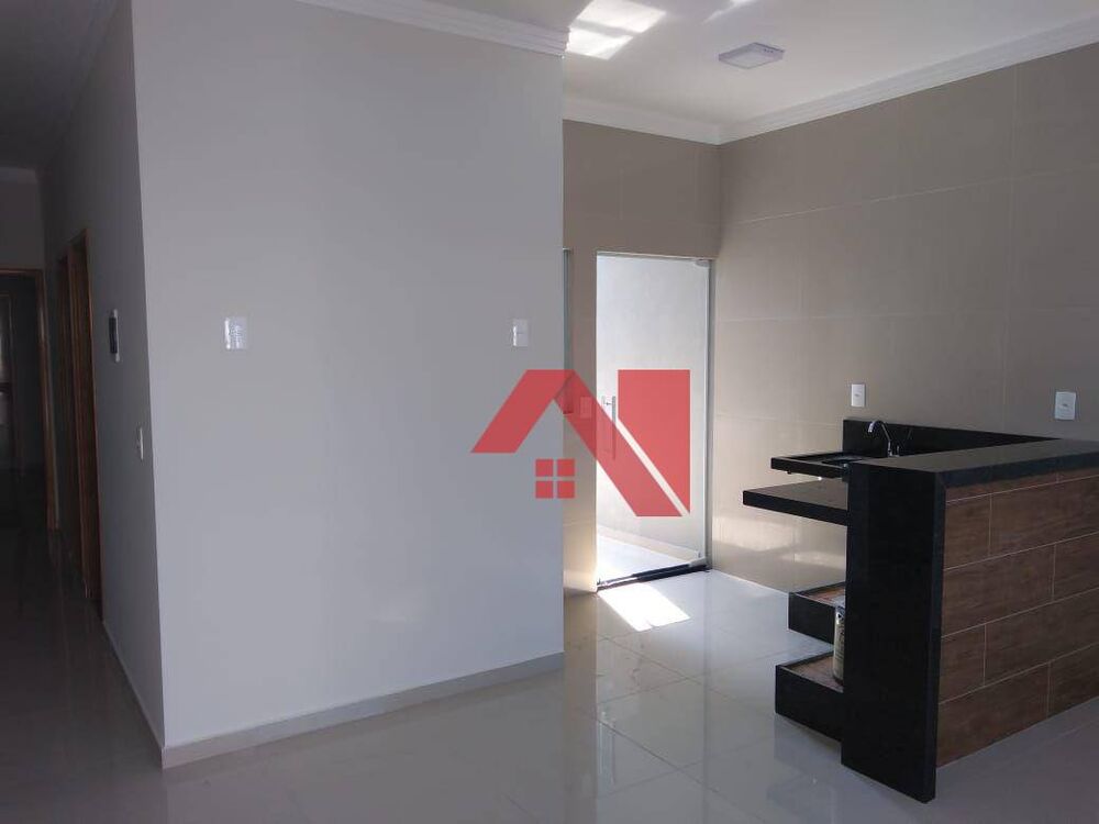 Casa, 2 quartos, 68 m² - Foto 1