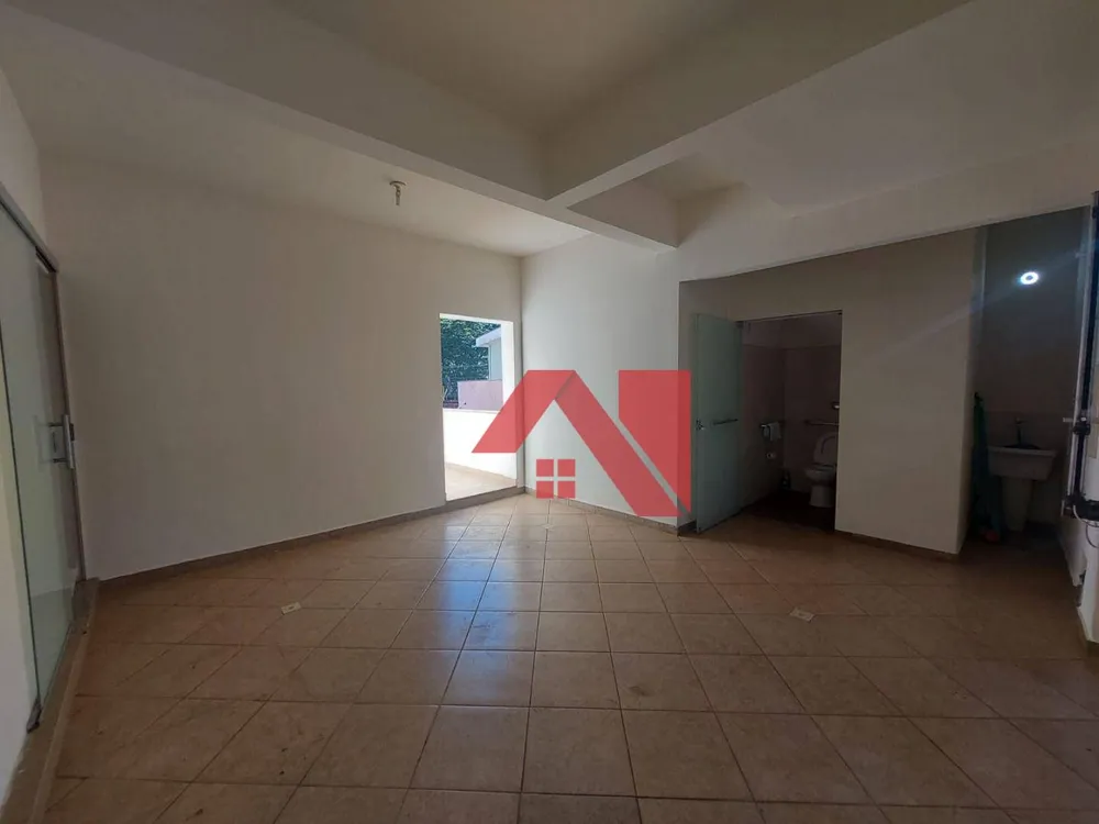 Casa, 5 quartos, 248 m² - Foto 2