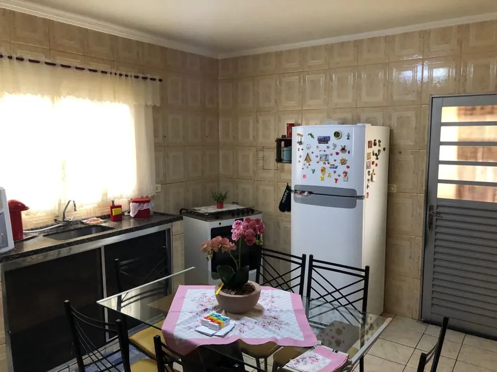 Casa, 3 quartos, 139 m² - Foto 2