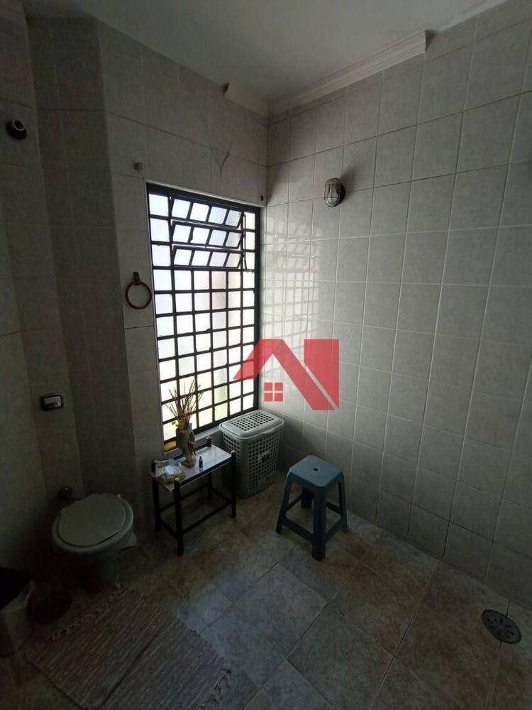 Casa, 3 quartos, 280 m² - Foto 11