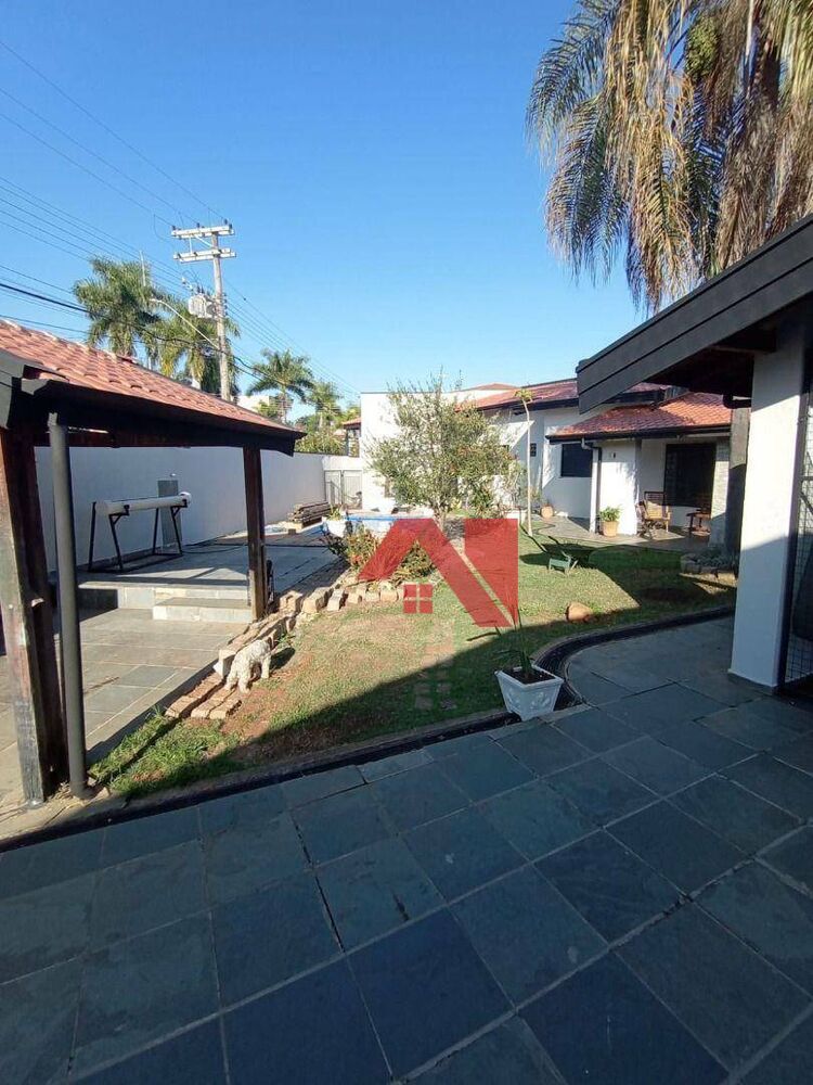 Casa, 3 quartos, 280 m² - Foto 9