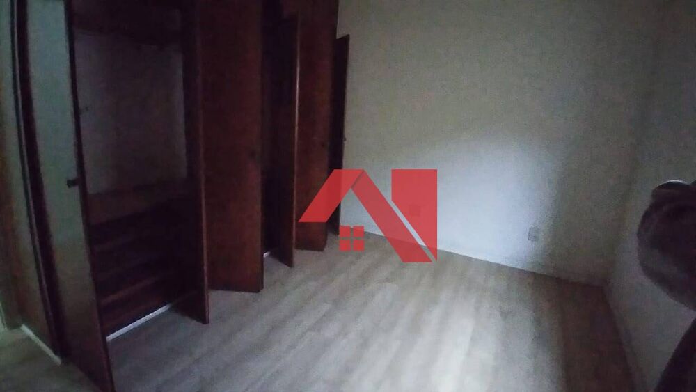 Casa à venda e aluguel com 3 quartos, 295m² - Foto 14
