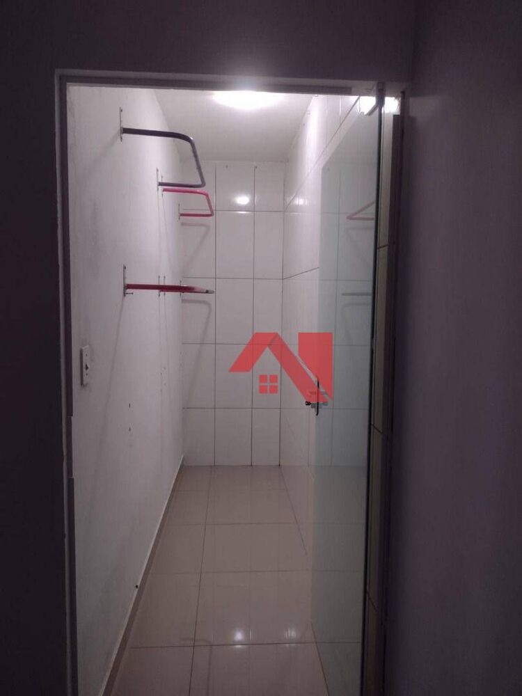 Casa à venda com 2 quartos, 160m² - Foto 15
