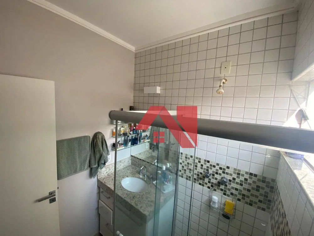 Sobrado, 3 quartos, 270 m² - Foto 1