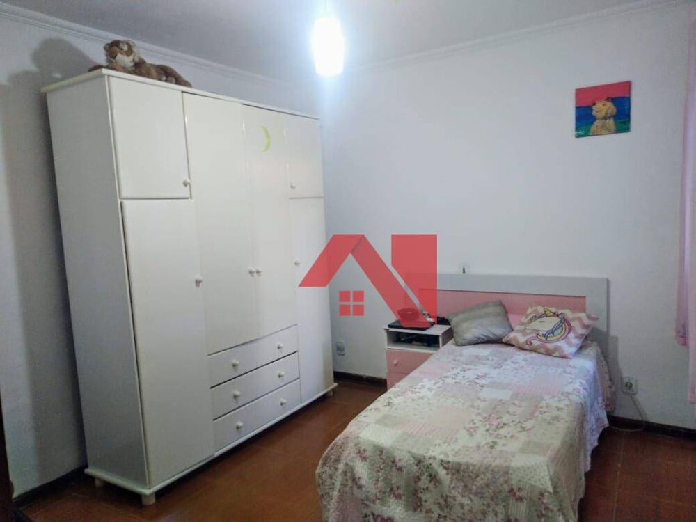 Casa, 3 quartos, 138 m² - Foto 1