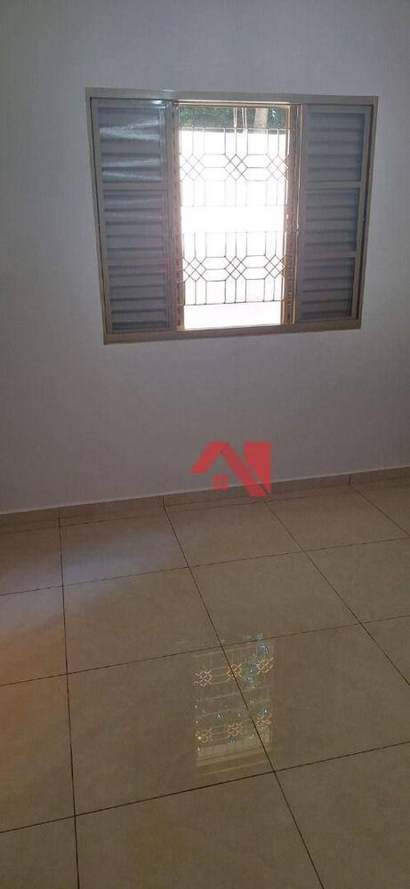 Casa, 6 quartos, 252 m² - Foto 8