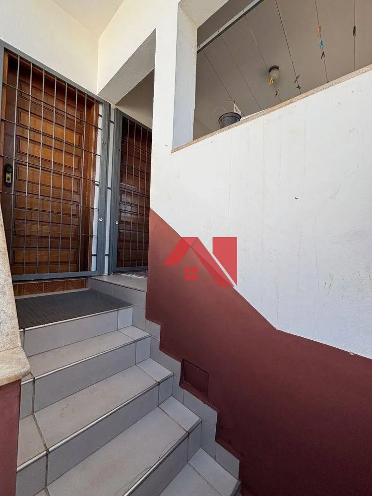 Casa, 3 quartos, 204 m² - Foto 3
