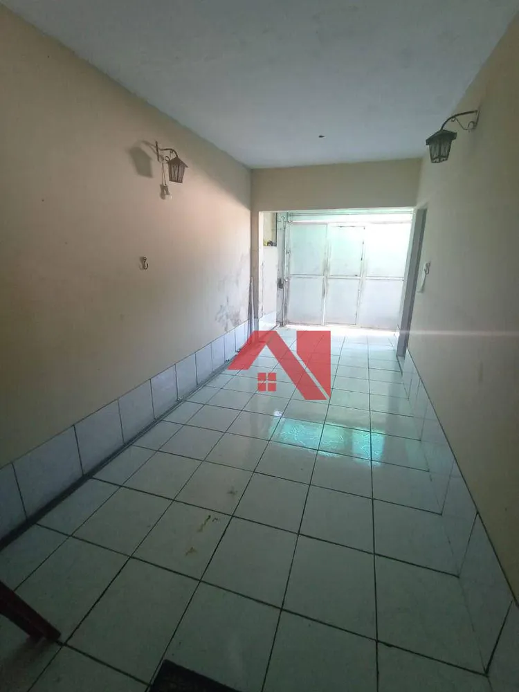 Casa, 3 quartos, 250 m² - Foto 1